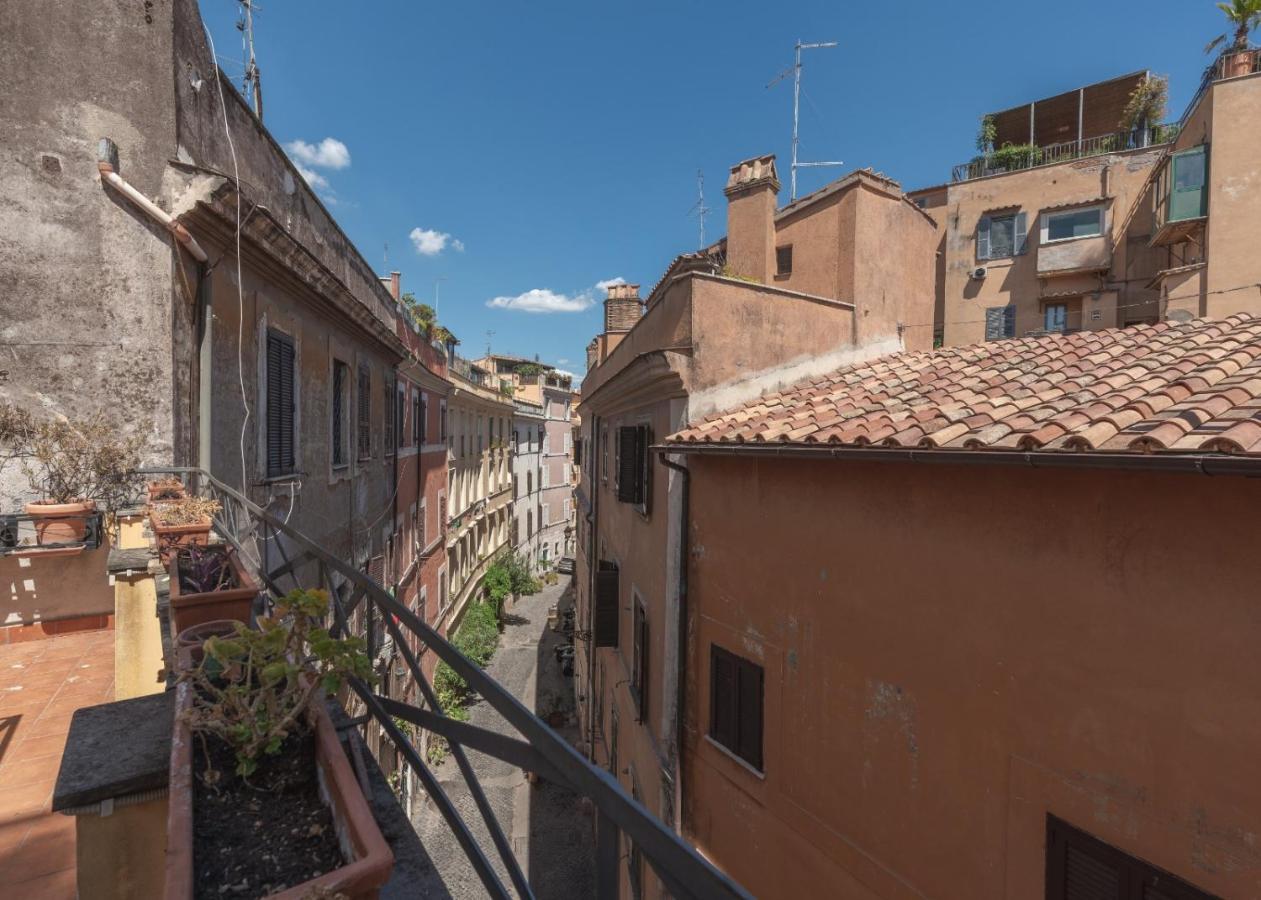 Vicolo Del Cinque Apartment Trastevere, Rome